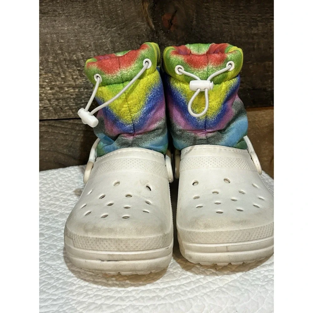 Crocs Little Girls Classic Lined Winter Boots Size C13 White Multico Soft & Warm